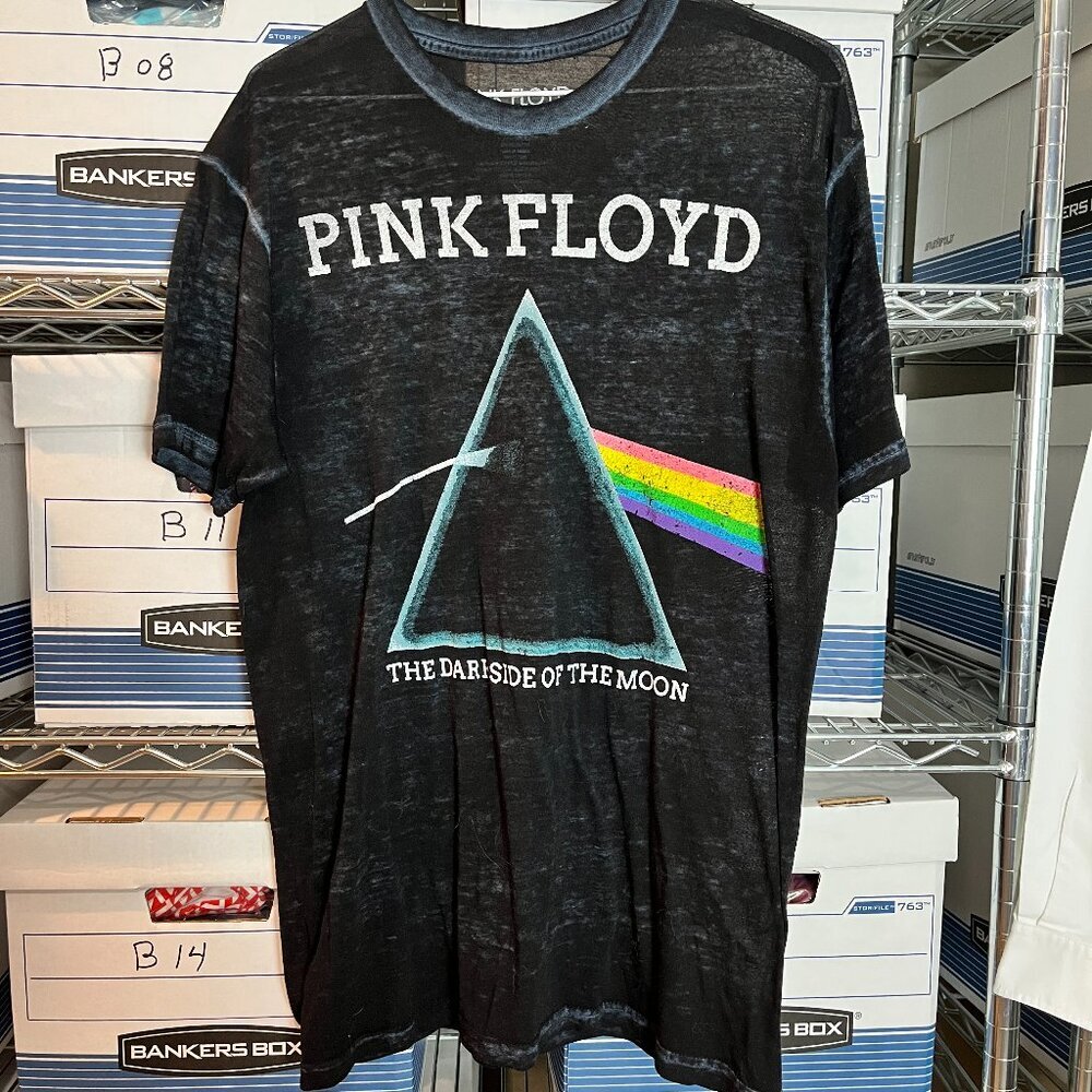 Men's Black Pink Floyd Graphic T Size M
